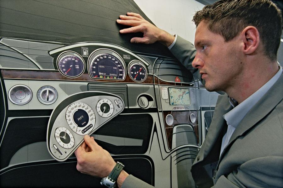  Mercedes-Benz E-Class 2002 года  (фото 293 из 448)